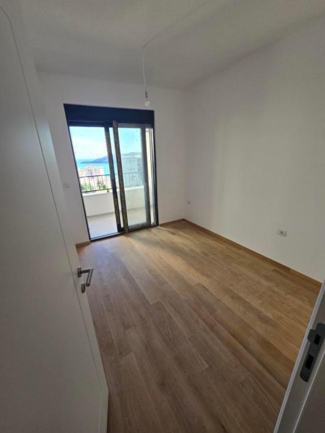 Schöne Wohnung mit Meerblick