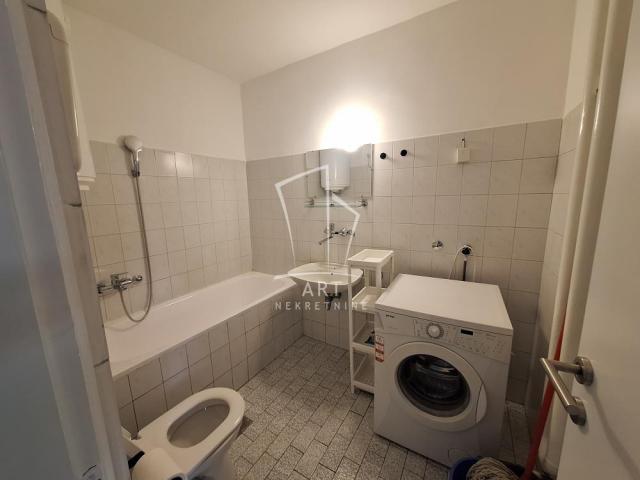 Centar, Durmitorska, 74m2 ID#8915