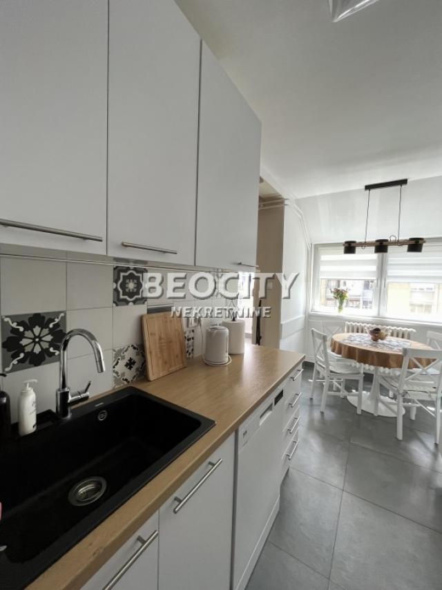 Novi Sad, Liman 3, Blazakova, 3. 0, 77m2, 170000EUR