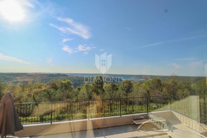 Rarity! Beautiful villa with a wonderful view!