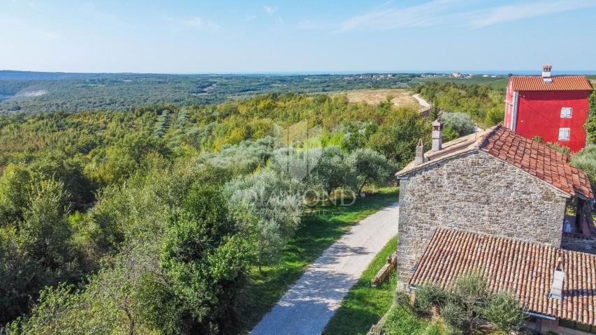 Rarity! Beautiful villa with a wonderful view!