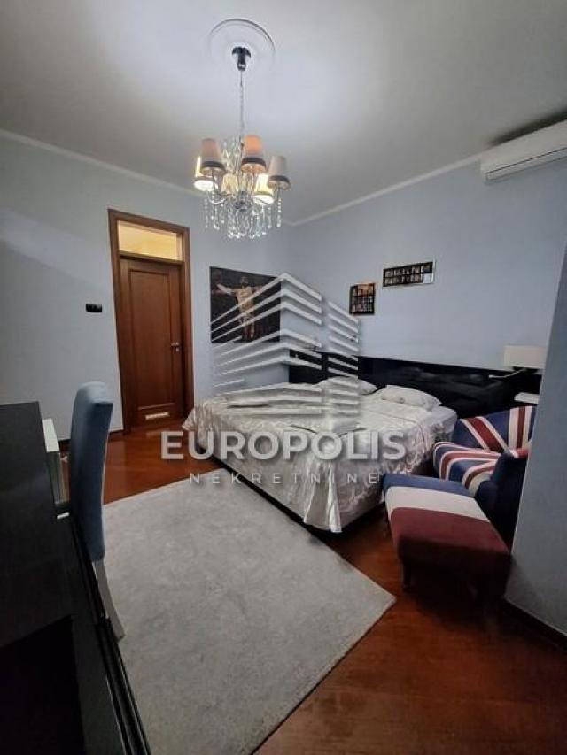 Bulevar Zorana Đinđića, Blok 21, Novi Beograd ID#6337