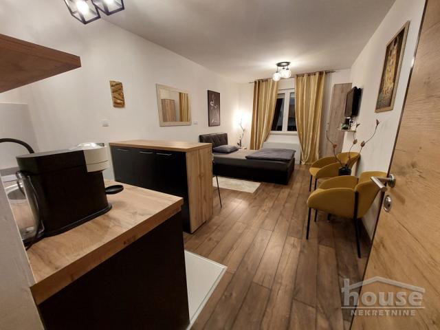 Stan NOVI SAD, BULEVAR, kv: 24, € 74160, ID: 1061524