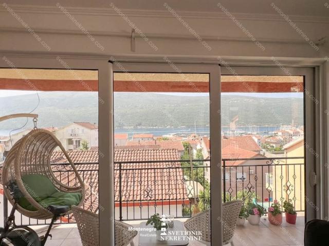 Apartments for sale in Herceg Novi – Three bedroom duplex apartment with sea vie