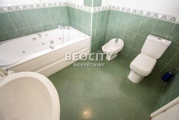 Zemun, Donji grad, Radoja Dakića, 5. 0, 300m2, 1500000EUR