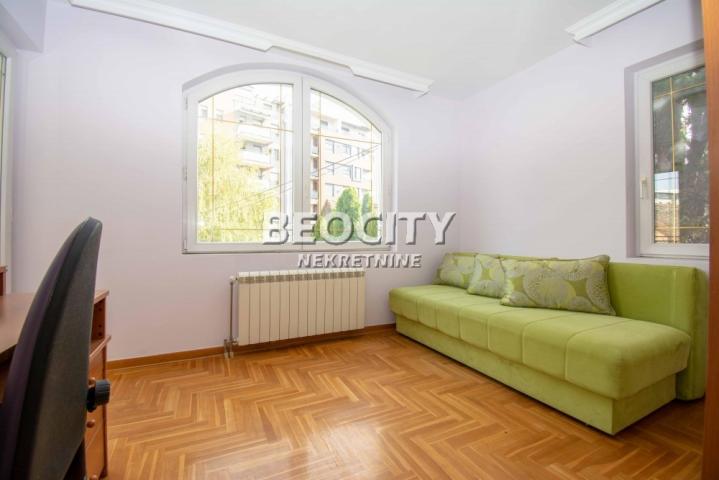 Zemun, Donji grad, Radoja Dakića, 5. 0, 300m2, 1500000EUR