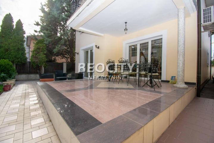 Zemun, Donji grad, Radoja Dakića, 5. 0, 300m2, 1500000EUR