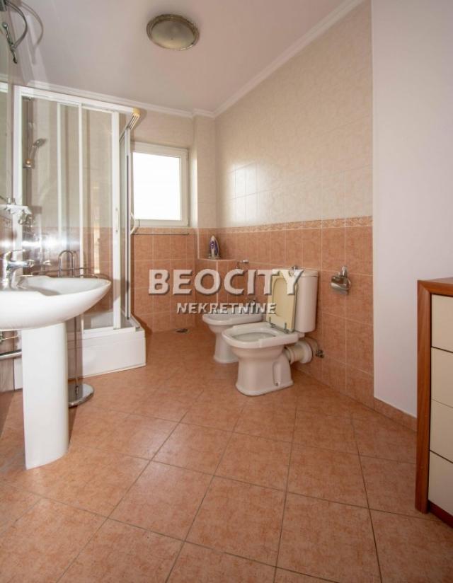 Zemun, Donji grad, Radoja Dakića, 5. 0, 300m2, 1500000EUR