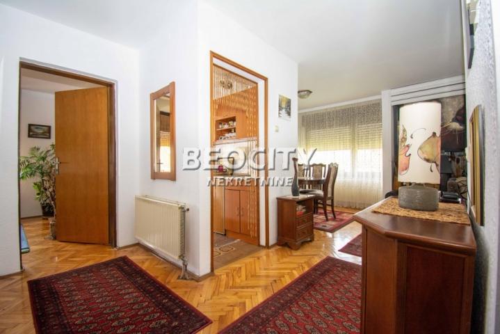 Čukarica, Sremčica, Ilije Vukićevića, 6. 0, 190m2, 134000EUR