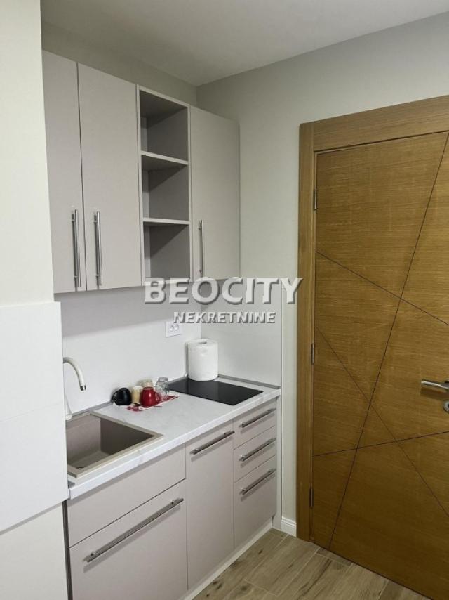 Novi Sad, Spens, Radnička, 4. 0, 101m2, 2500EUR