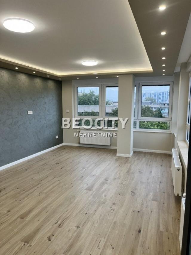 Novi Sad, Spens, Radnička, 4. 0, 101m2, 2500EUR