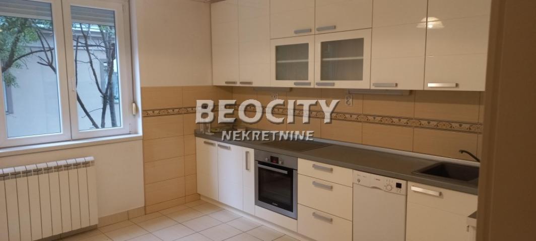 Stari grad, Dorćol, Jevrejska, 2. 0, 65m2, 210000EUR Odličan, renoviran 2. 0 stan, u blizini Kalemeg