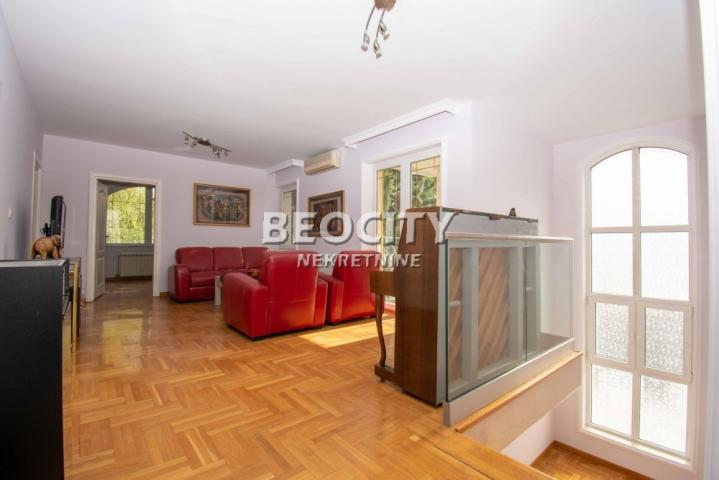 Zemun, Donji grad, Radoja Dakića, 5. 0, 300m2, 3500EUR