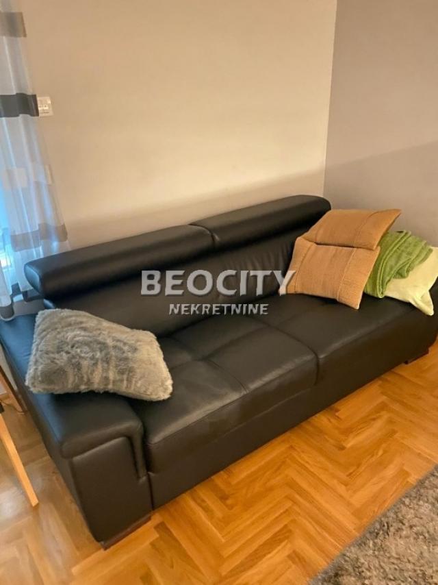 Zvezdara, Đeram pijaca, Vojvode Savatija, 2. 0, 58m2, 700EUR