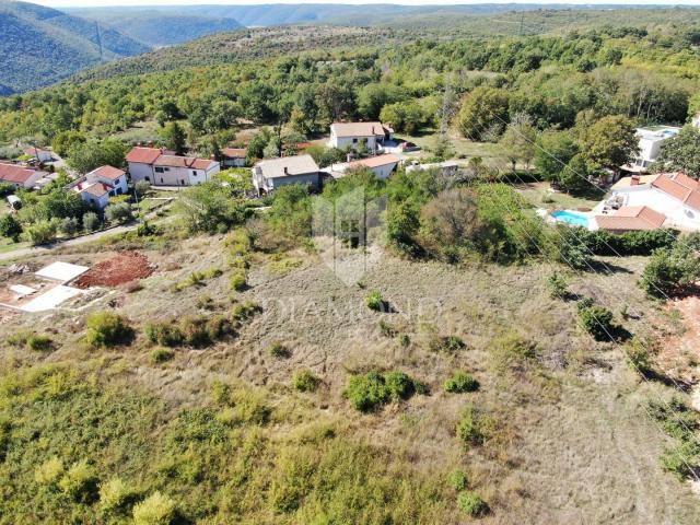 Land Labin, 2.133m2