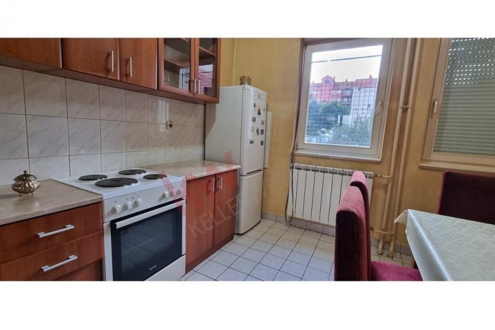 
				Nedeljka Gvozdenovića, 48m2, dvosoban, pr
			