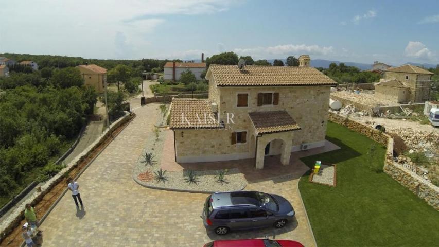 Surroundings of Krka - Reduced - detached villa with pool