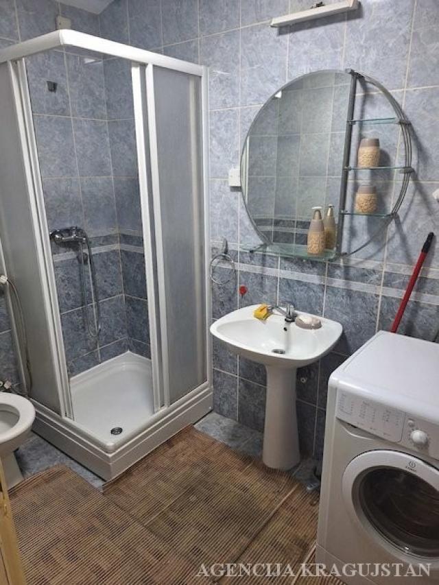 Izdavanje, Stan, 33. 00m2 , Centar