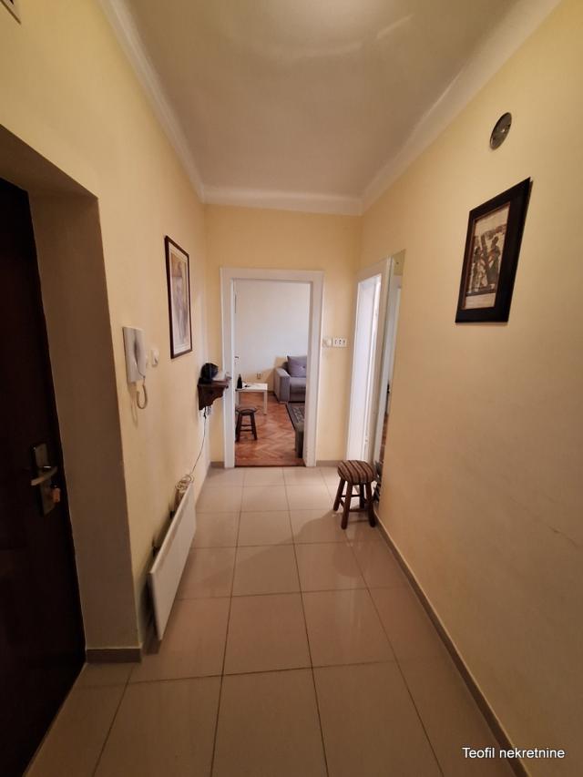 STARI GRAD TERAZIJE 40m2 , (T) , 650e