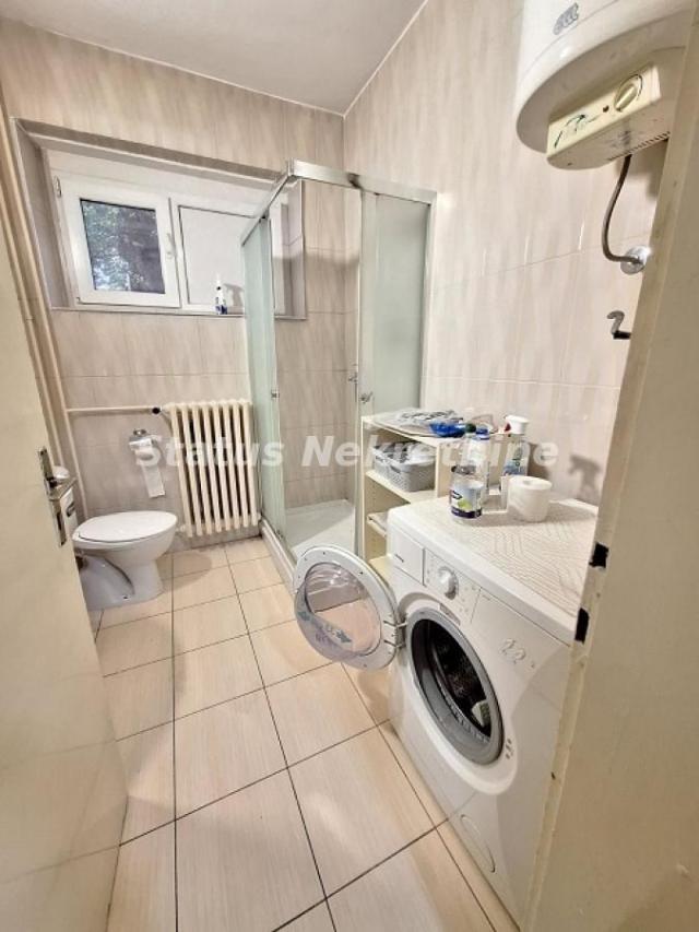 RENOVIRAN DVOSOBAN STAN 60M2, CENTAR, MAKSIMA GORKOG, BLIZU KEJA, 400EU