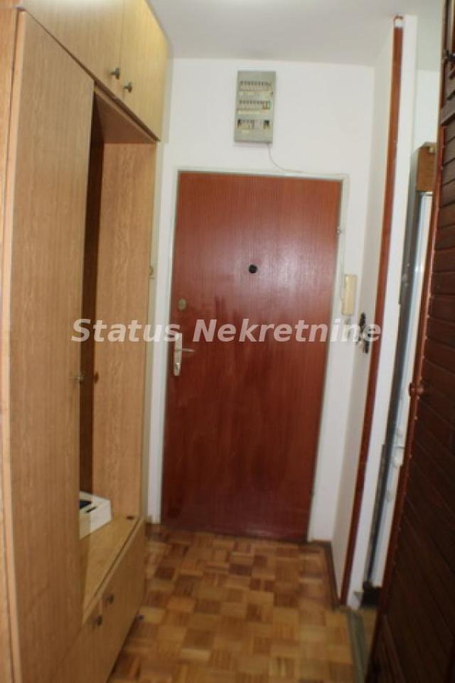 Odličan 2. o soban stan na Novom Naselju 55m2-400e - 065/3858-888