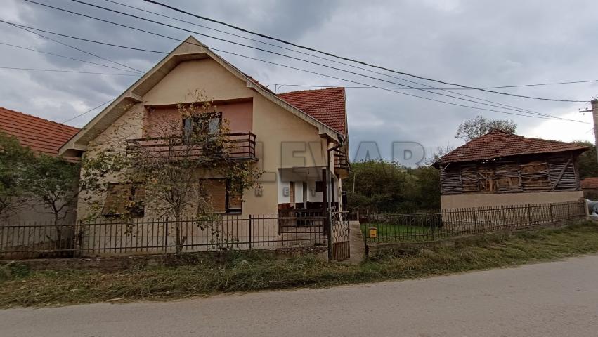 Kuća na selu, Strojkovce, 100m2