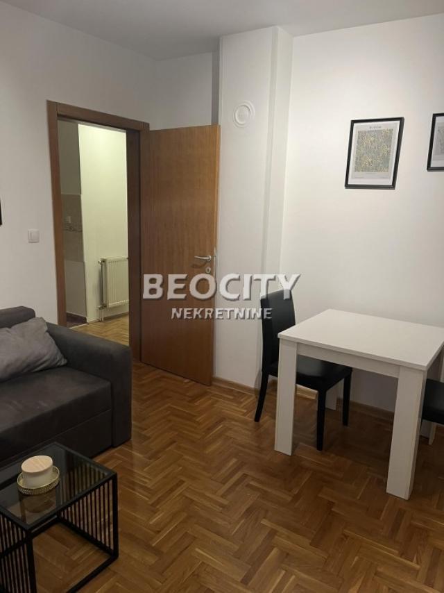 Novi Sad, Bulevar patrijarha Pavla, , 1. 5, 34m2, 450EUR