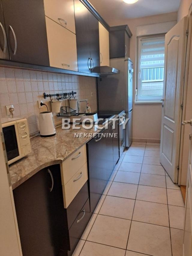 Novi Sad, Nova Detelinara, Veselina Masleše , 3. 0, 76m2, 750EUR