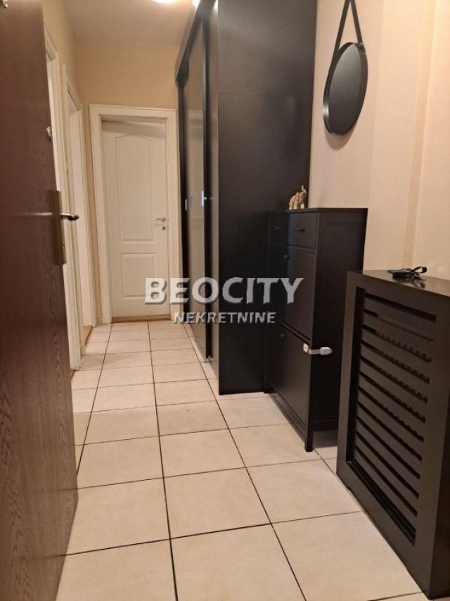 Novi Sad, Nova Detelinara, Veselina Masleše , 3. 0, 76m2, 750EUR