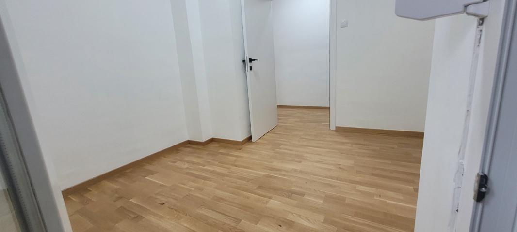 NOVI SAD - CENTAR - 52. 00 m2