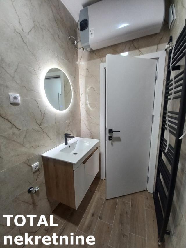 2. 5 Dvoiposoban stan NOVI SAD, 144200€