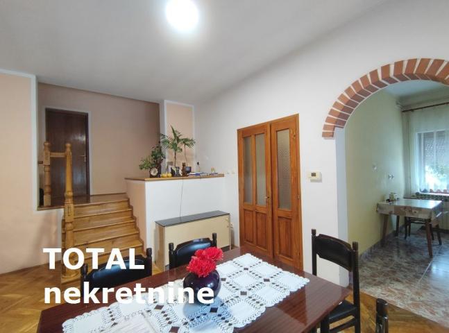 KUćA PETROVARADIN, 226600€