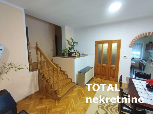 KUćA PETROVARADIN, 226600€