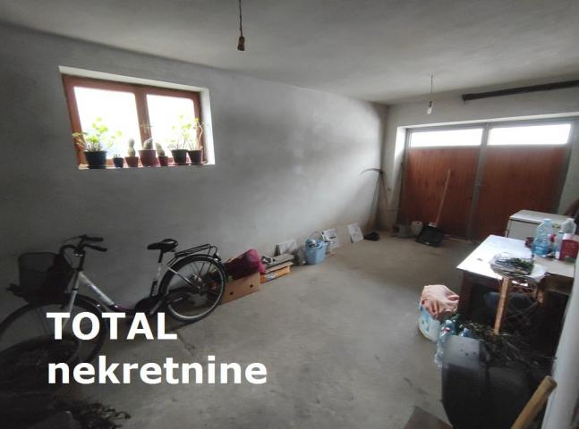 KUćA PETROVARADIN, 226600€