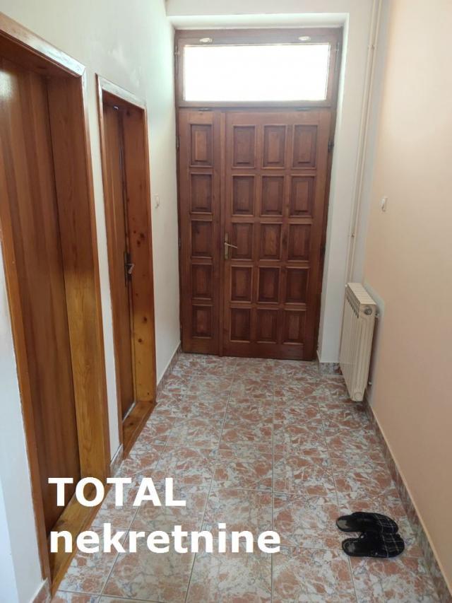 KUćA PETROVARADIN, 226600€