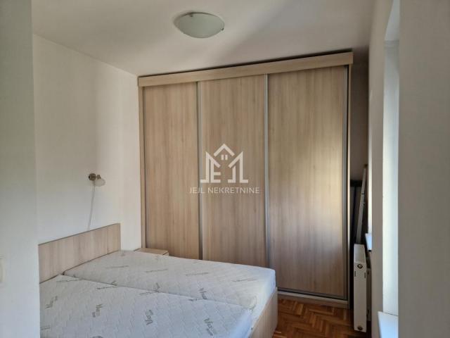 Centar, dvosoban stan, 40m2