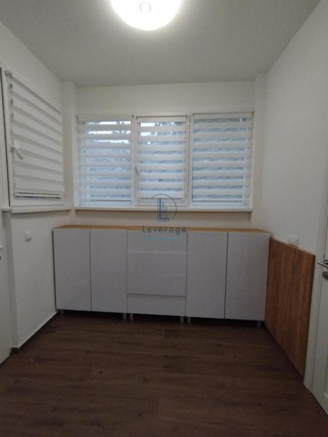 Pet-friendly, Zemun centar, 26 m2 + parking mesto