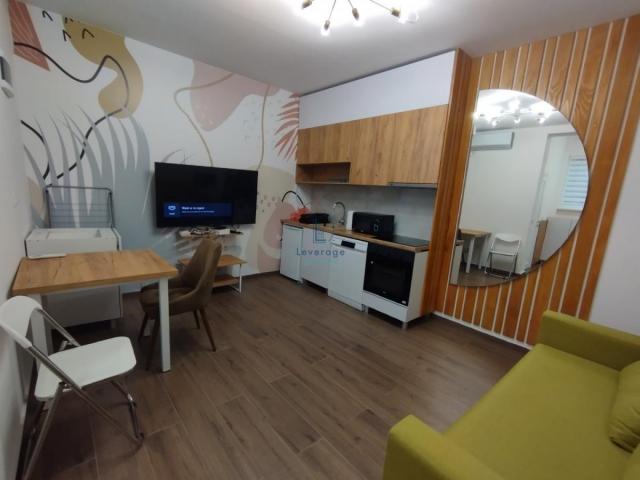 Pet-friendly, Zemun centar, 26 m2 + parking mesto