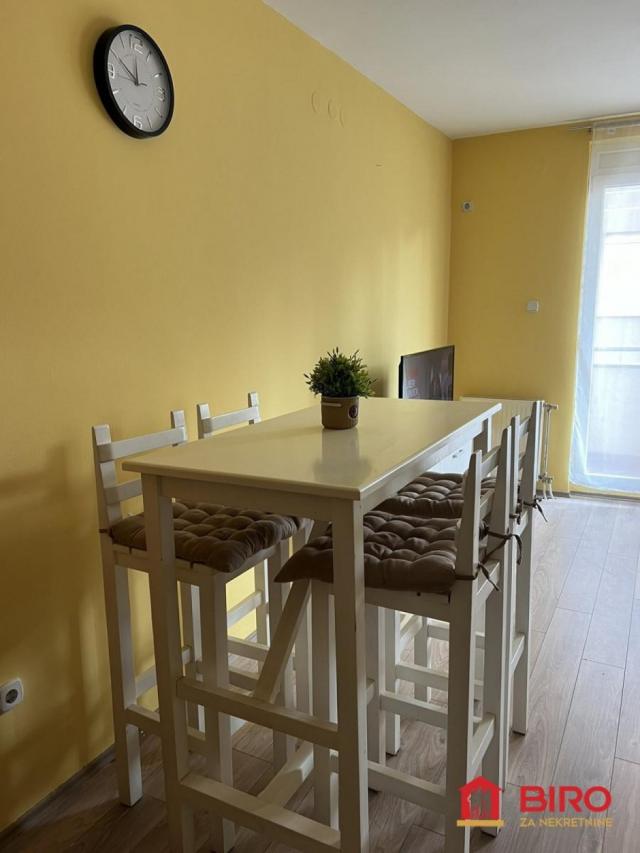 Na prodaju je izuzetan dvosoban stan od 42m²