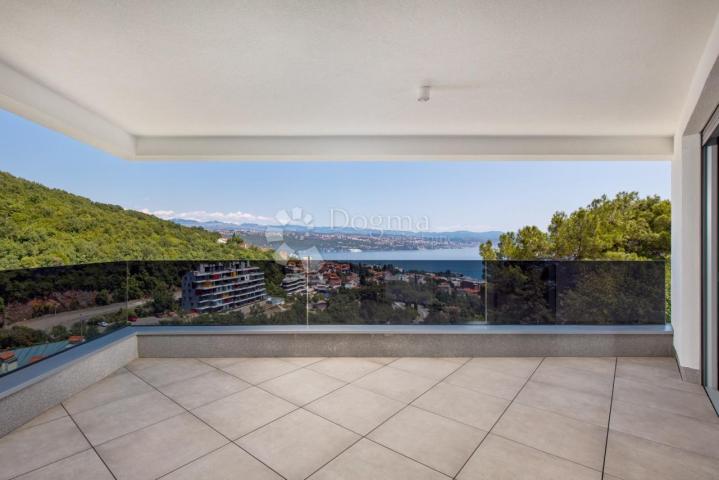 OPATIJA centar STAN  261 m2