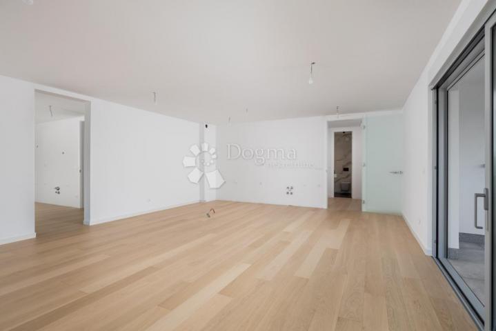 OPATIJA centar STAN  261 m2