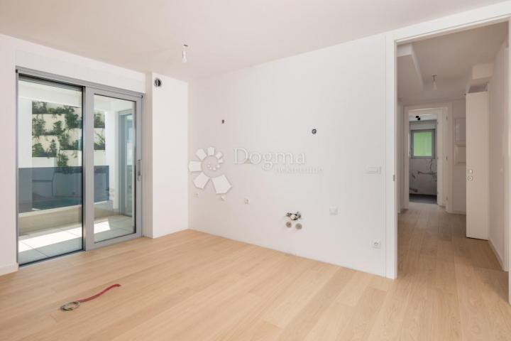 Wohnung Opatija - Centar, Opatija, 261,01m2