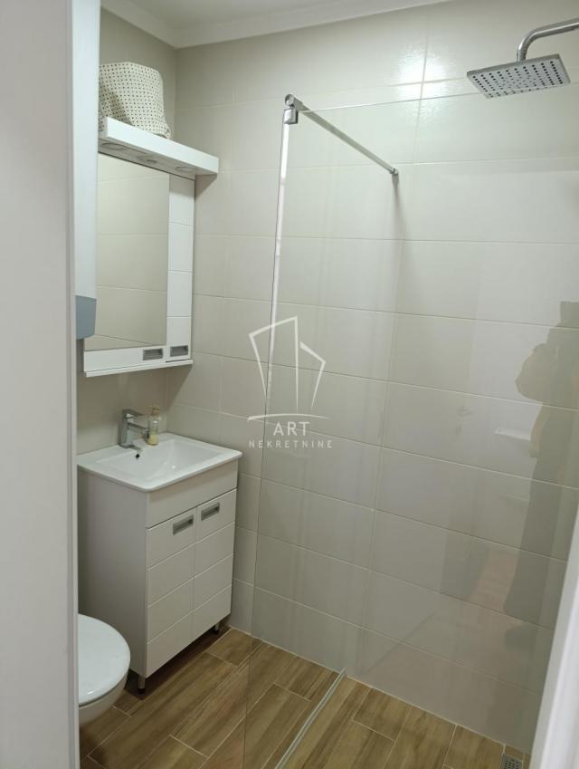 Čubura, mereno 30m2 ID#8957