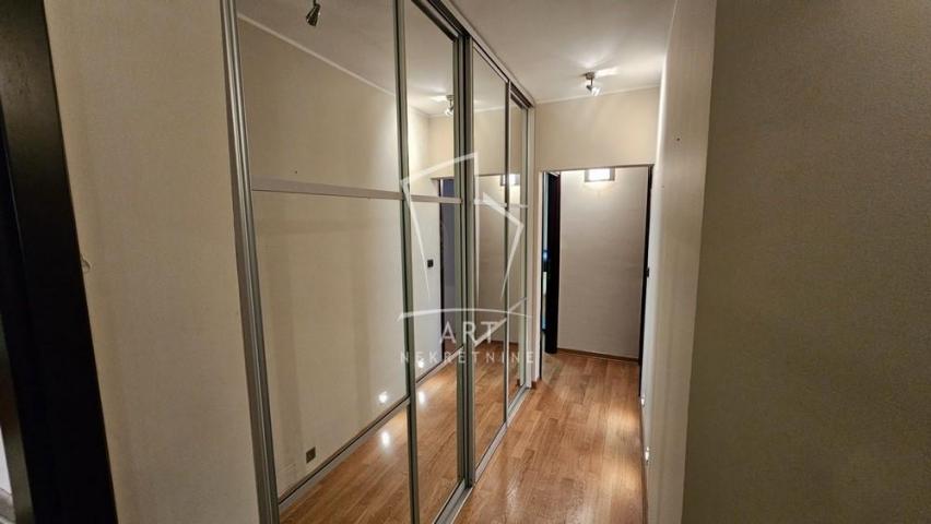 Blok 29, Bulevar Zorana Đinđića, mereno 128m2 ID#8966