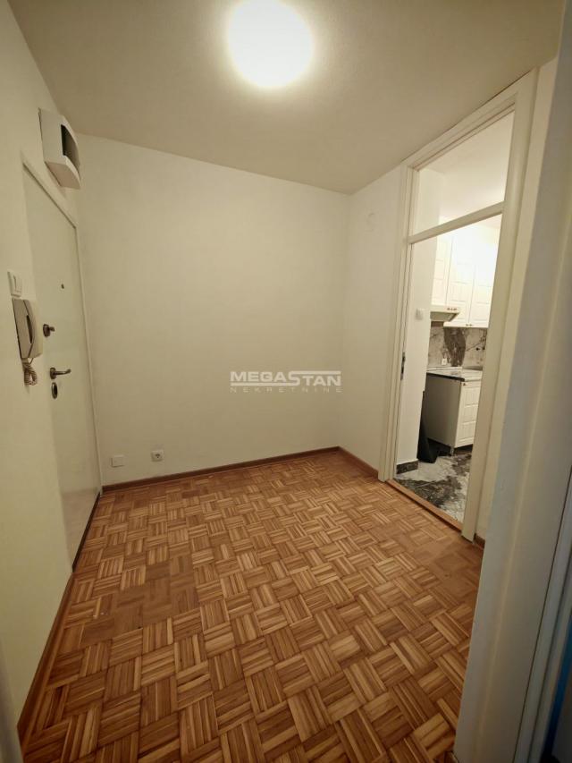 1. 5 Vojislava Ilića, 43m2, renoviran