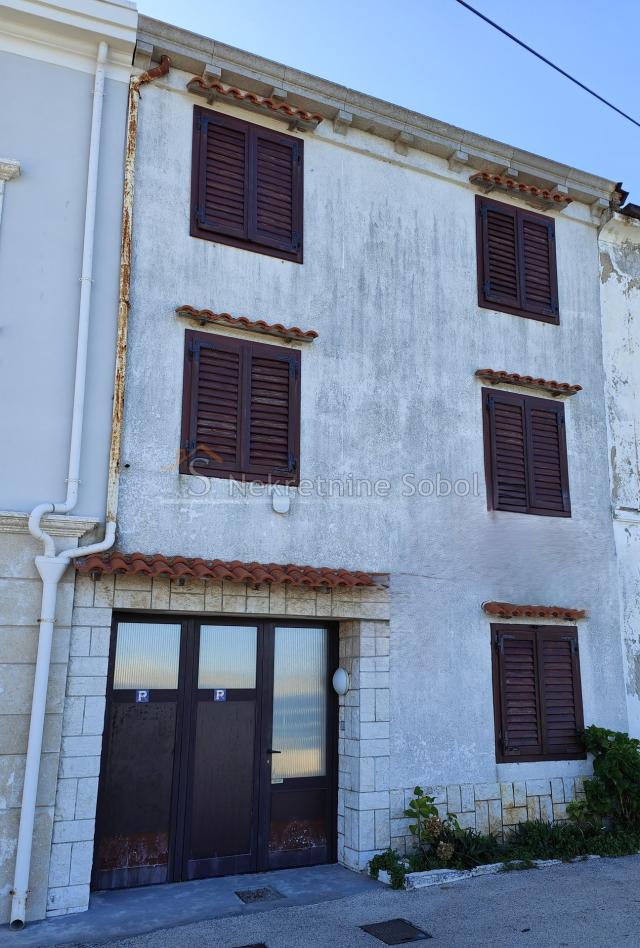 Mali Lošinj - Kuća, 90 m2