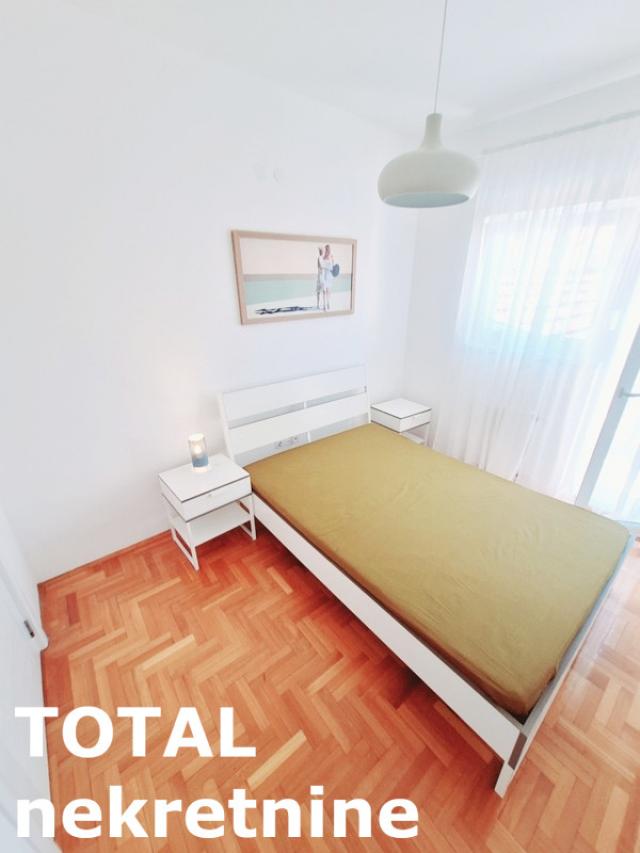 3 Trosoban stan NOVI SAD, 199000€