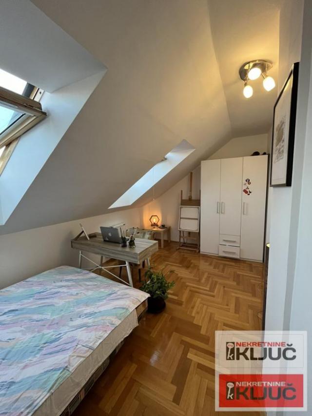 SOMBORSKI BULEVAR, 77m2, Četvorosoban-Duplex