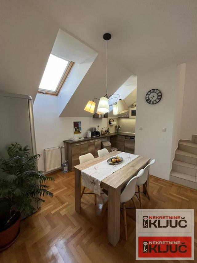 SOMBORSKI BULEVAR, 77m2, Četvorosoban-Duplex