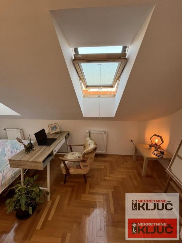 SOMBORSKI BULEVAR, 77m2, Četvorosoban-Duplex